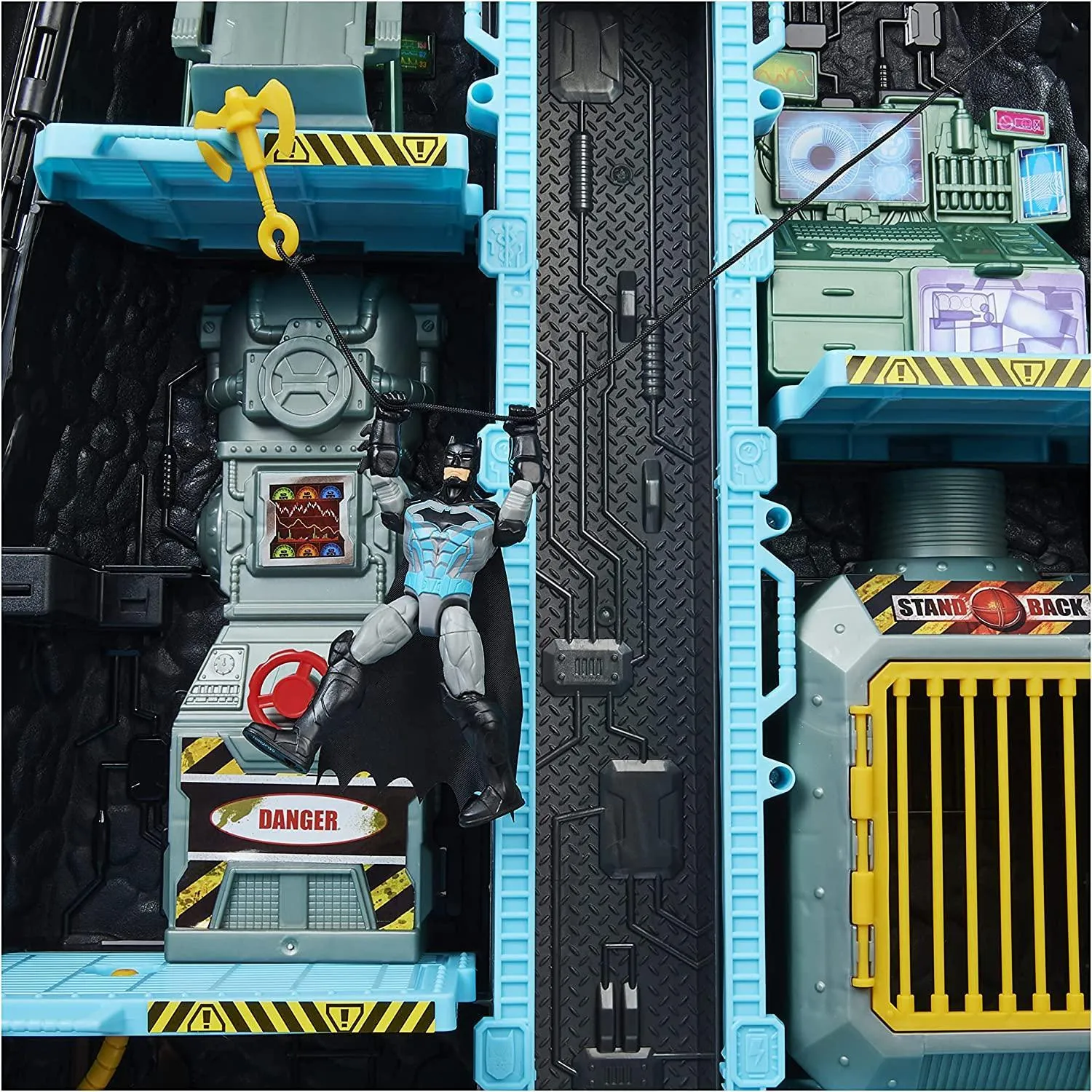 Batman Bat-Tech Batcave Giant Transforming Playset