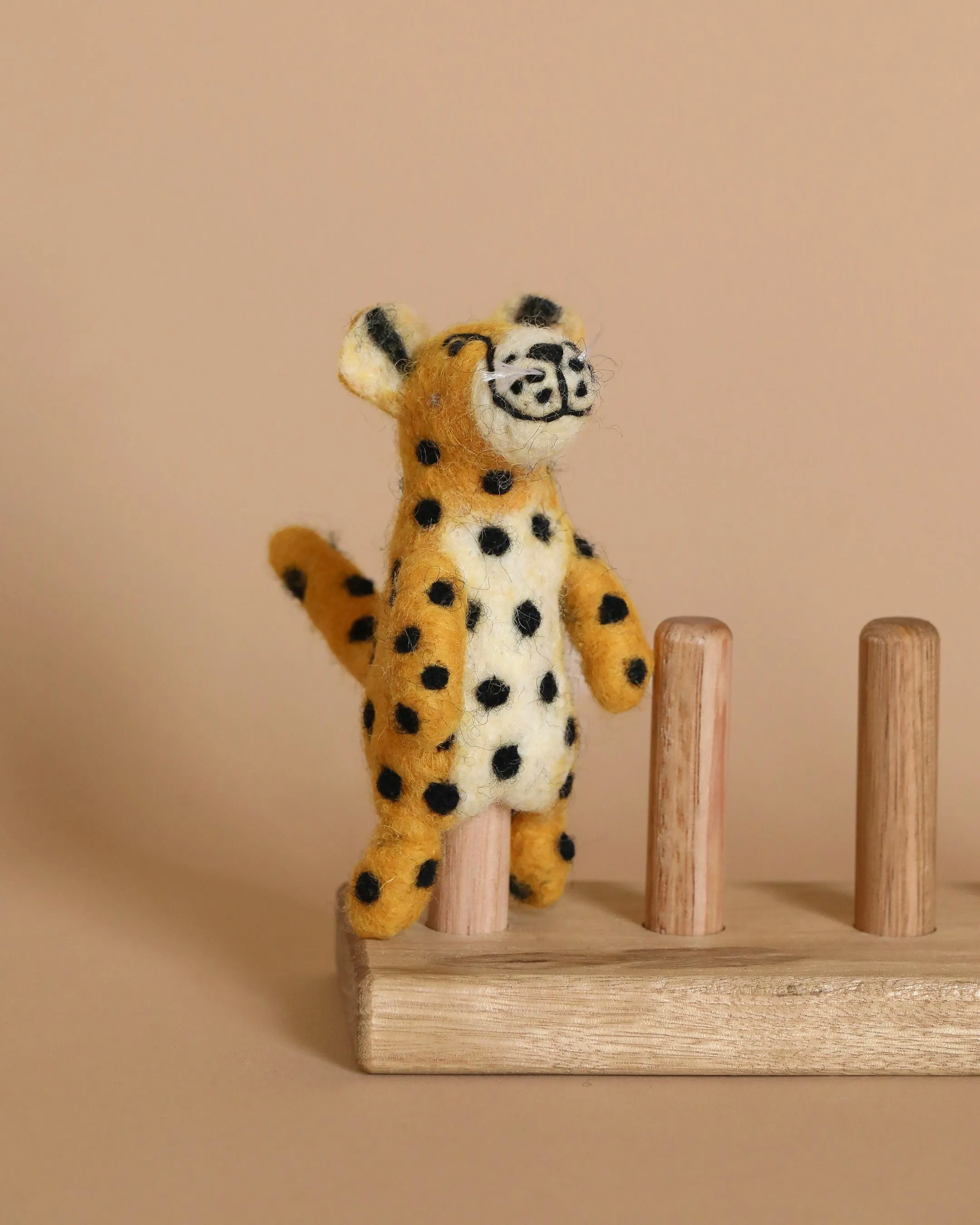 Cheetah Finger Puppet Odin Parker