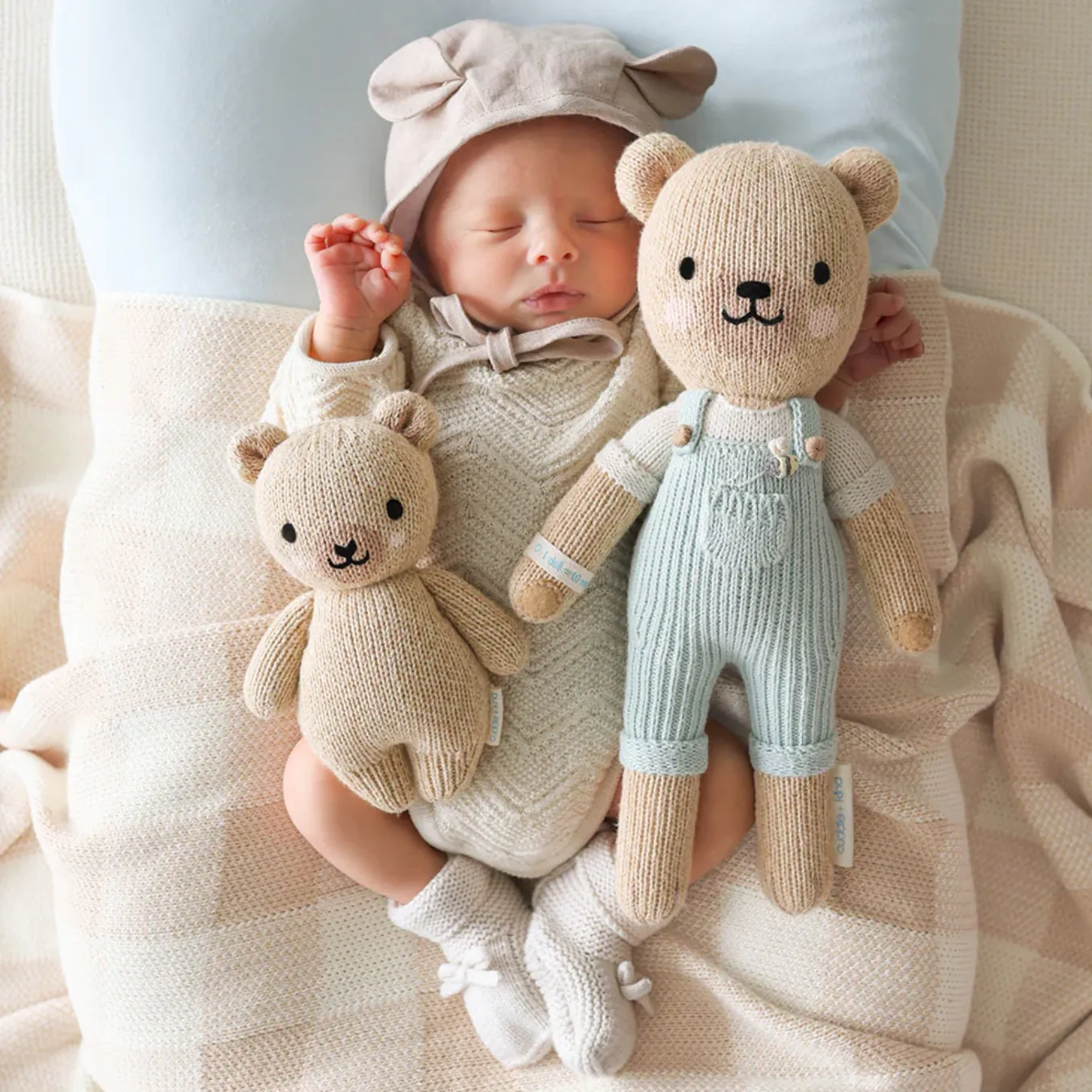Cuddle   Kind Baby Honey Bear Odin Parker