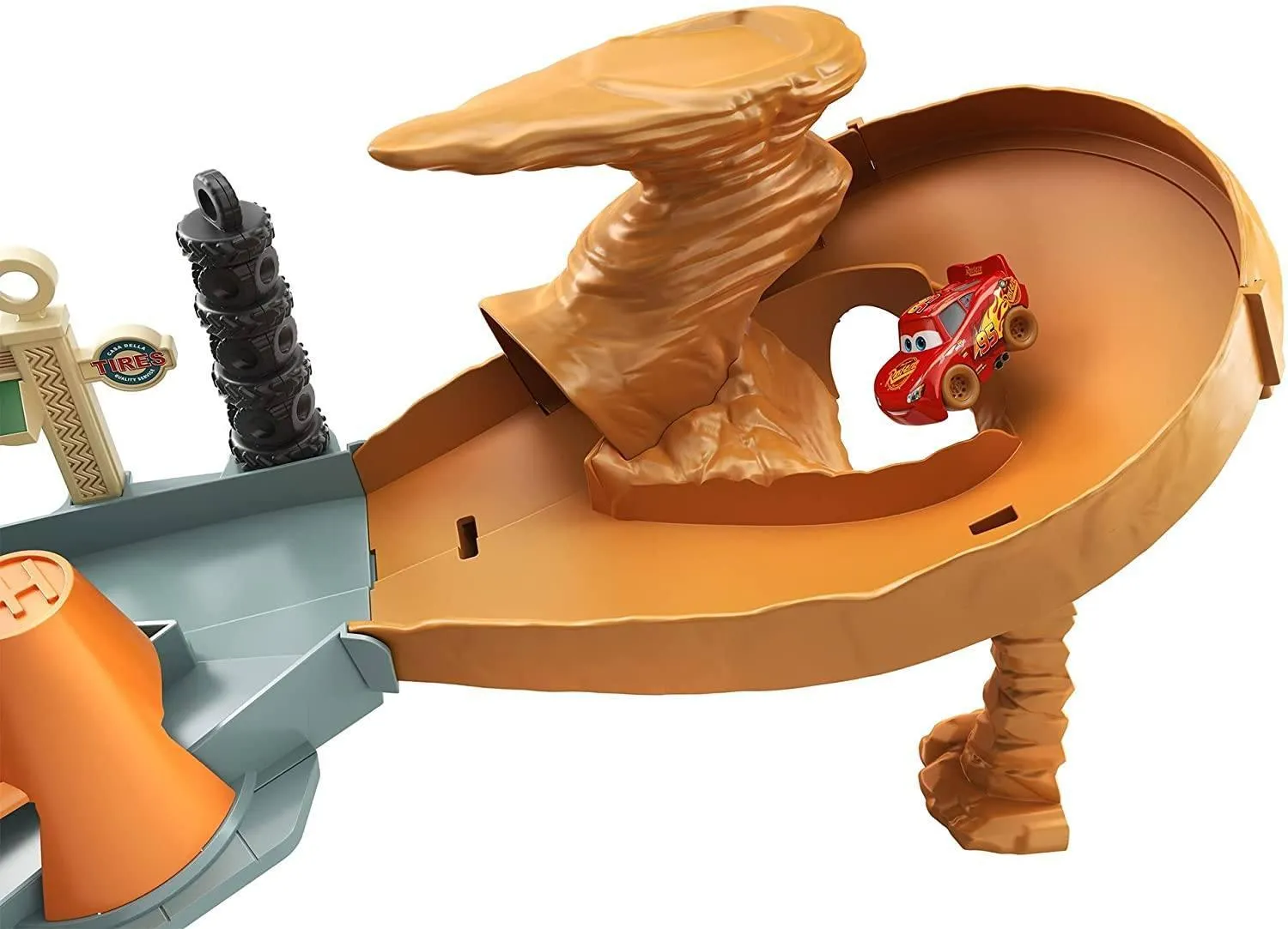 Disney Pixar Cars McQueen Mini Crash Course Playset