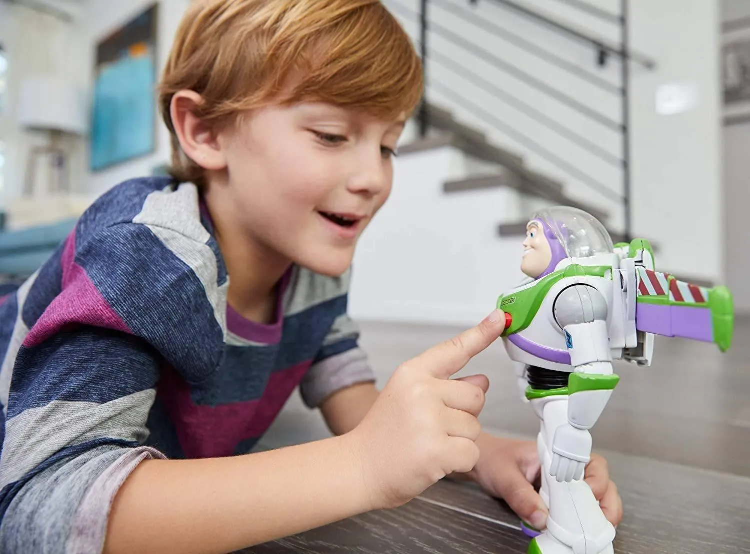 Disney Pixar Toy Story Ultimate Walking Buzz Lightyear, with 40  Sounds and Phrases