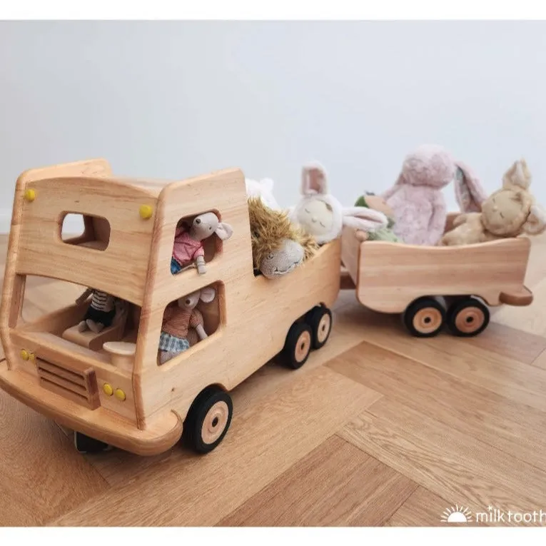 Drewart | Truck with Trailer PICK-UP ONLY CAVES BEACH NSW 2281