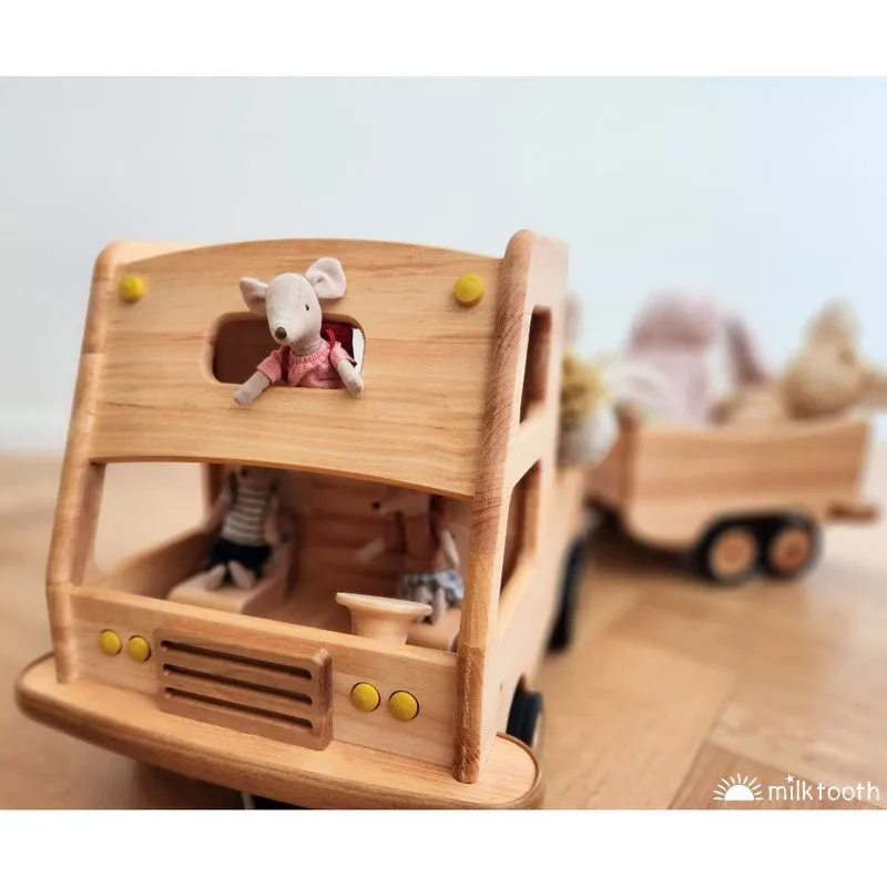 Drewart | Truck with Trailer PICK-UP ONLY CAVES BEACH NSW 2281