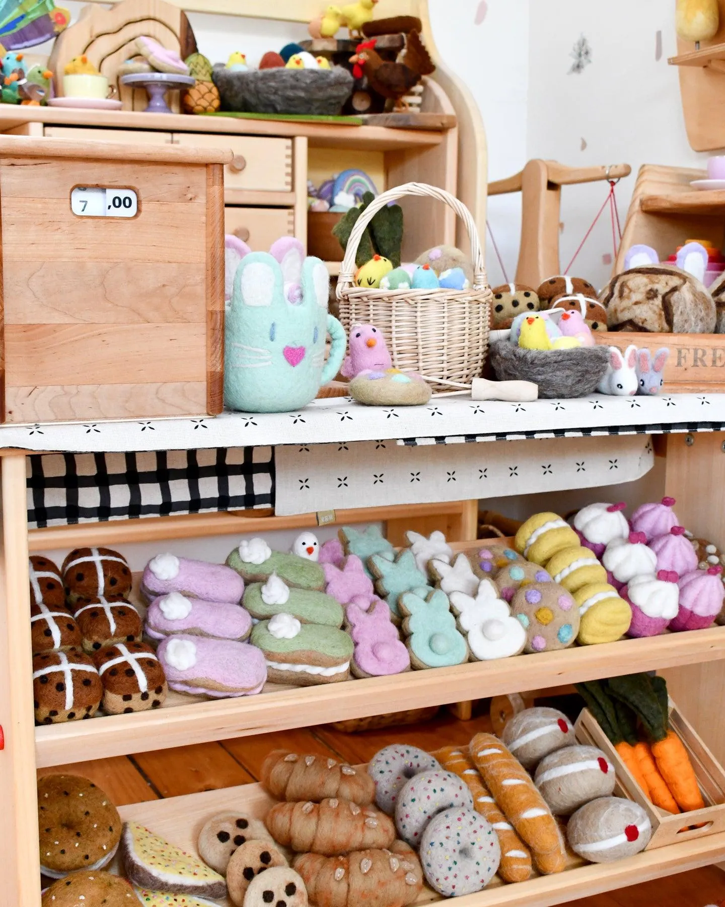 Easter Grazing Box of Pretend Play Food MINT