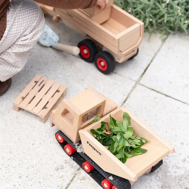 Fagus | Caterpillar Dumper