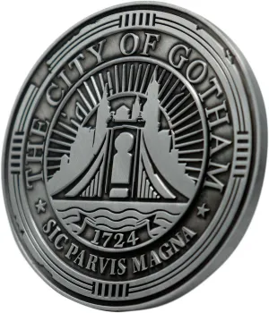 Fanattik DC The Batman - The City of Gotham Limited Edition Medallion (THG-DC27)