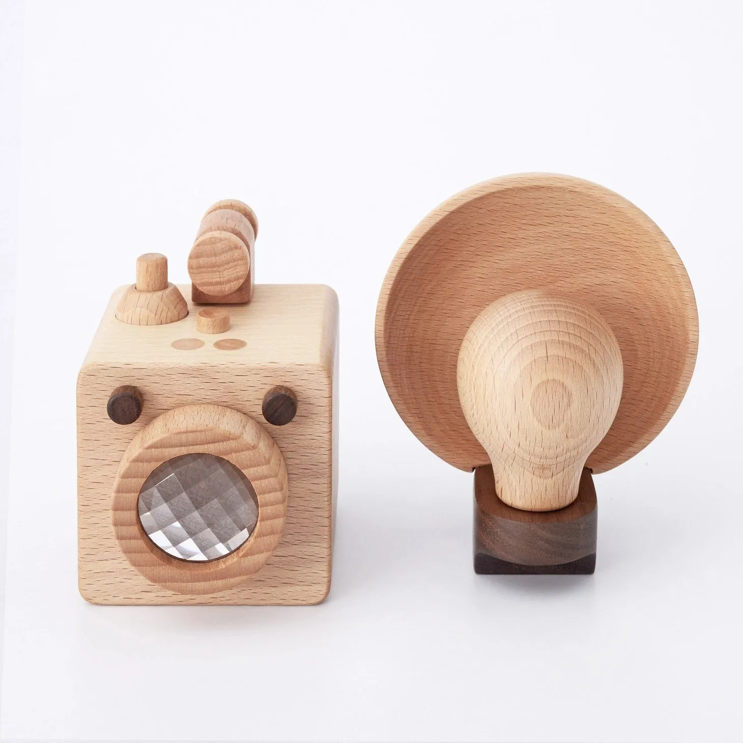 Fathers Factory | Wooden Light Bulb Camera Odin Parker