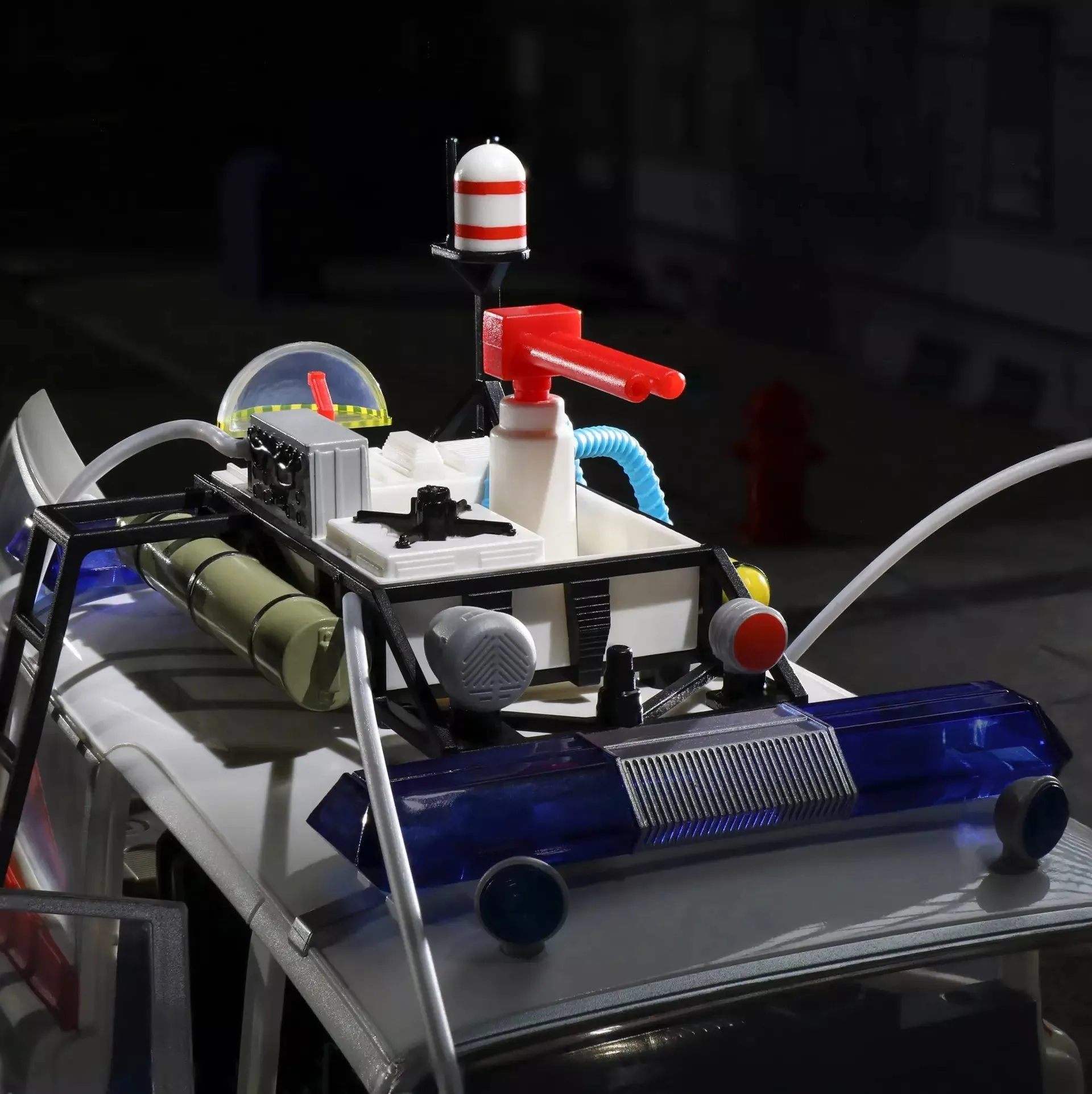 Ghostbusters Plasma Series Ecto-1 (1984) Action Figure Vehicle Replica
