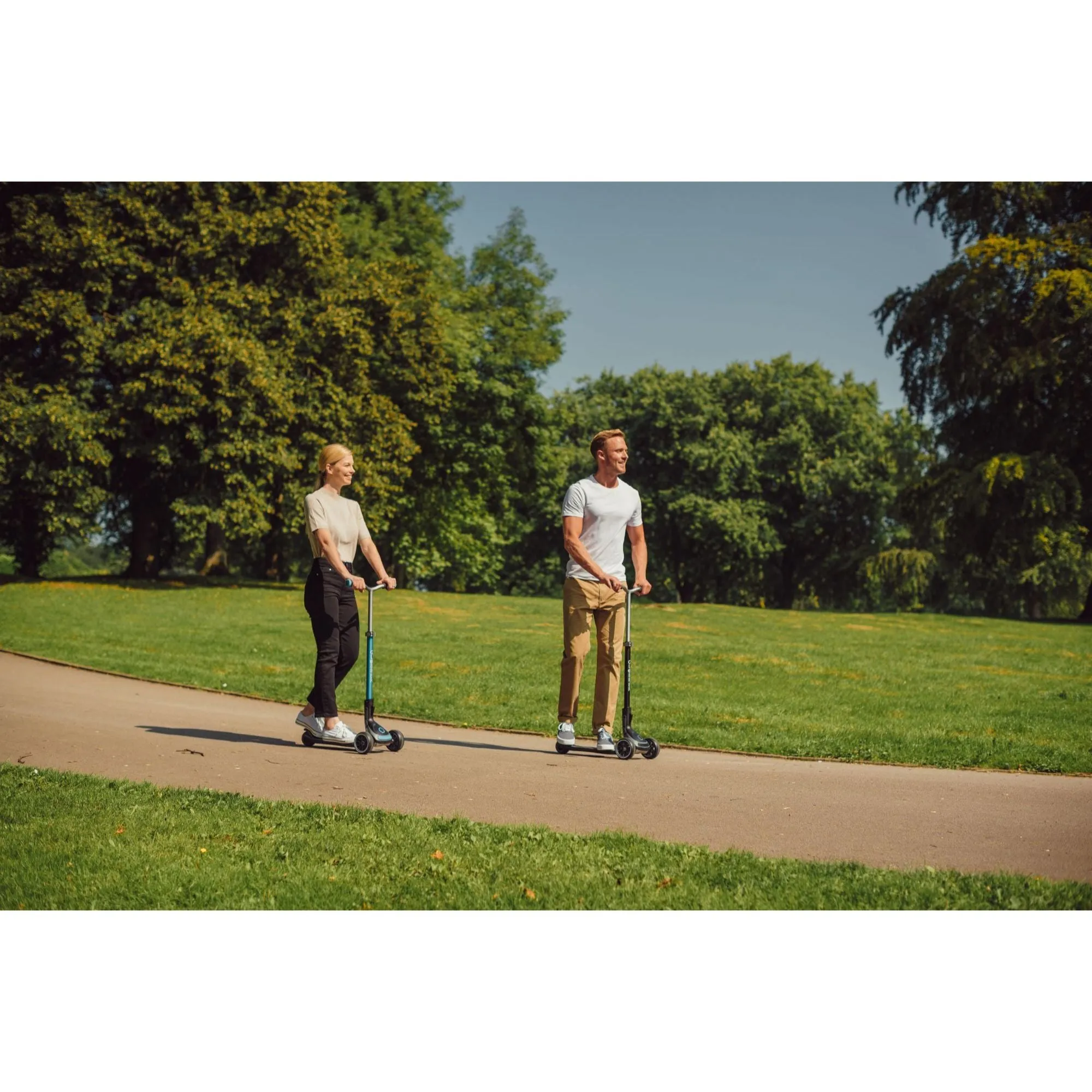 Globber Ultimum Lights Foldable Scooter - Black / Charcoal Grey (5Y )