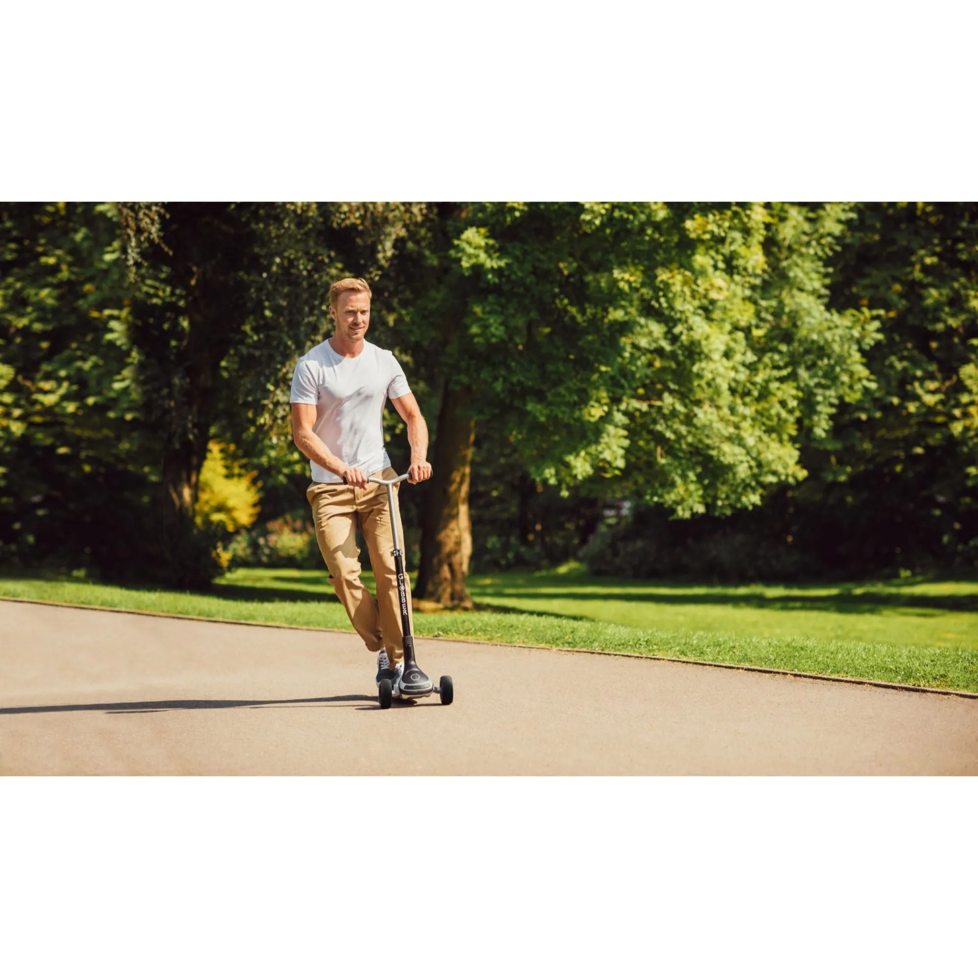 Globber Ultimum Lights Foldable Scooter - Black / Charcoal Grey (5Y )