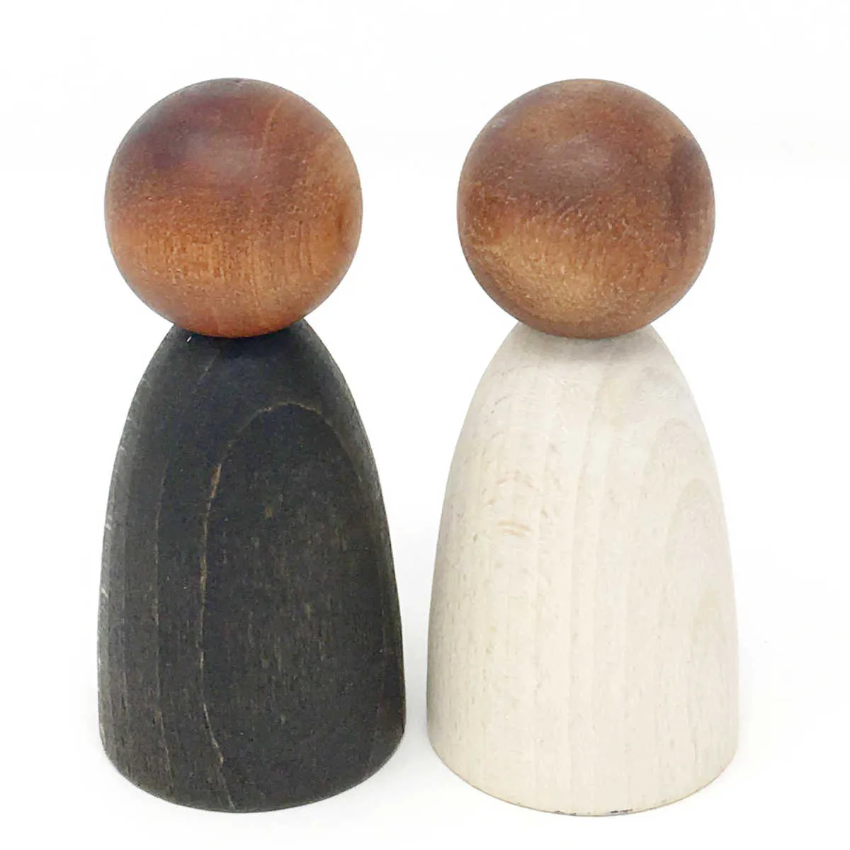 Grapat Adult Nins in Dark Wood
