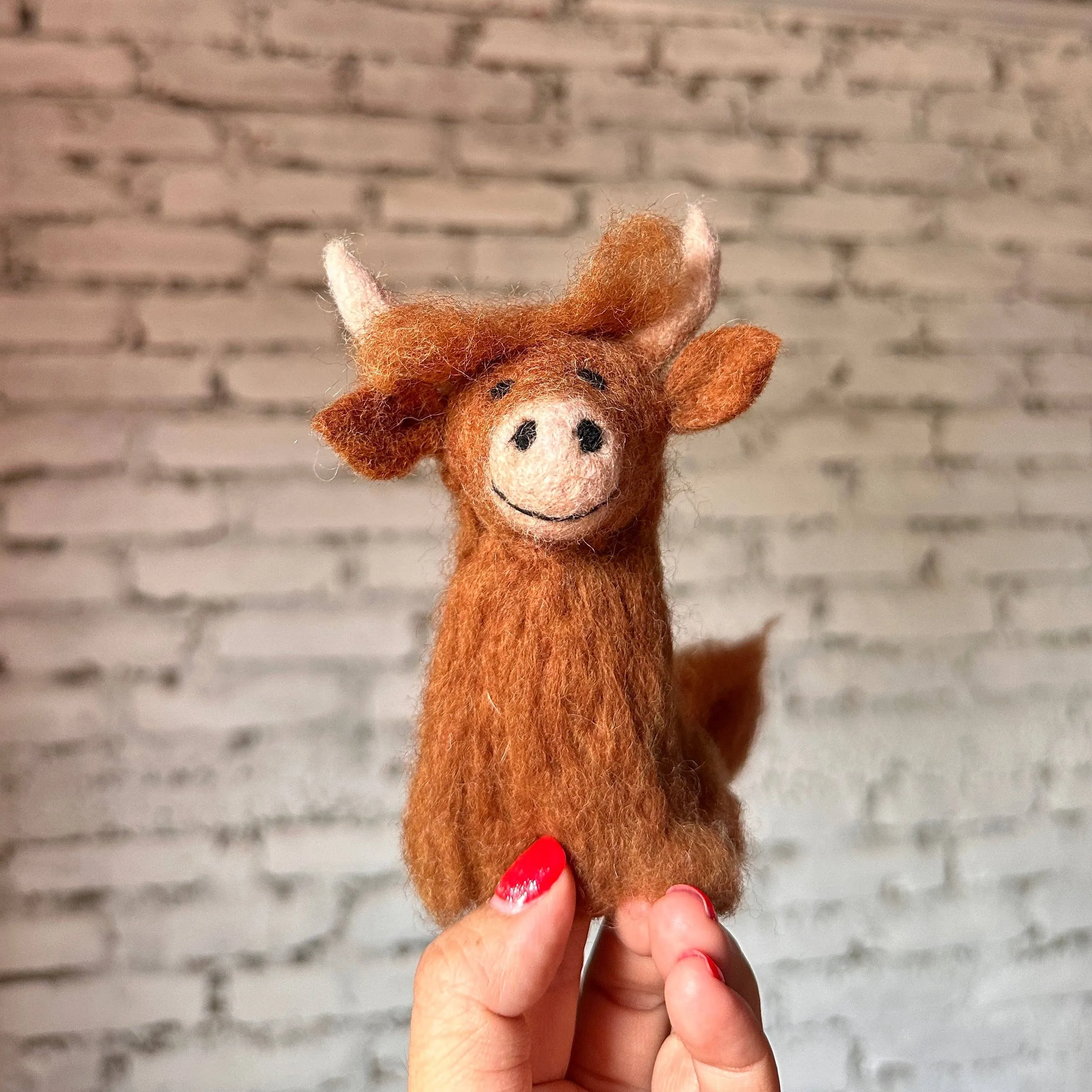 Highland Cow Finger Puppet Odin Parker