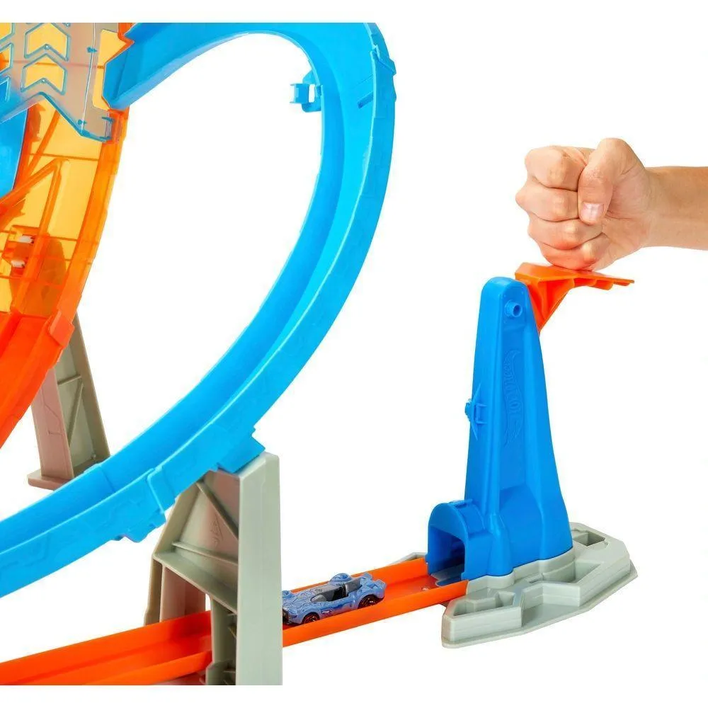 Hot Wheels Massive Loop Mayhem Track Playset