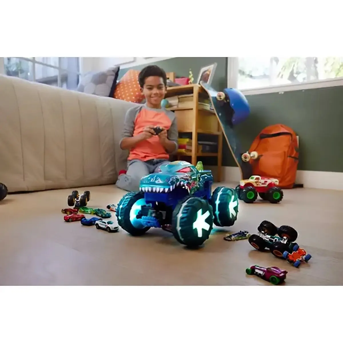 Hot Wheels Monster Trucks Power Smashers Mega-Wrex Alive RC Truck