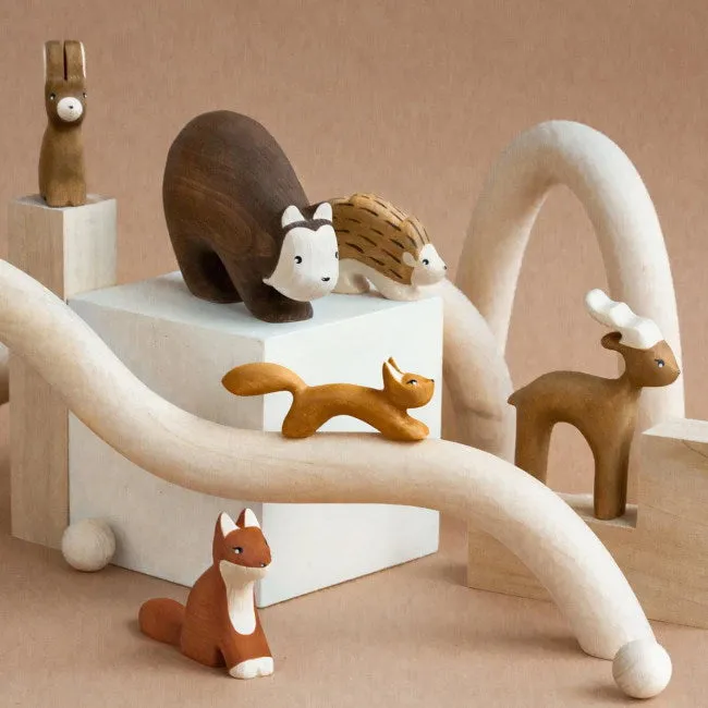 Iz Vetvey | Wooden Squirrel