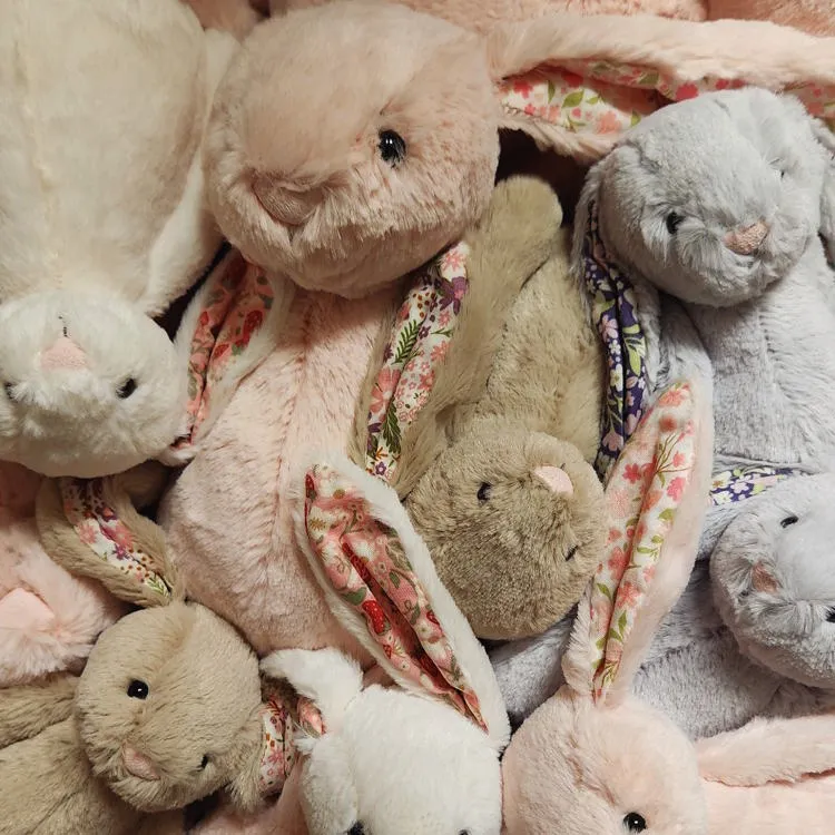 Jellycat | Blossom Bashful Bunny Small Beige Petal