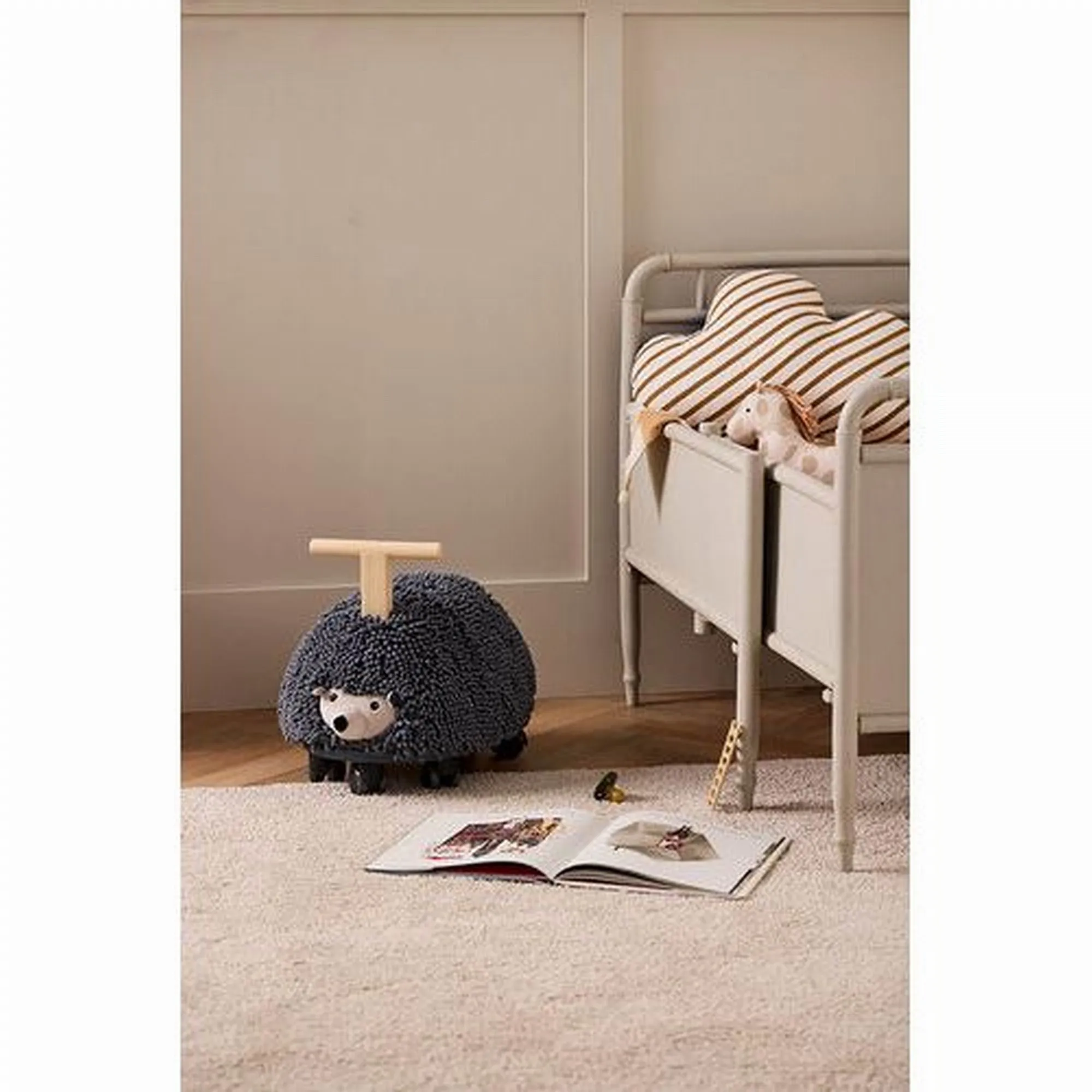 Kid's Concept Ride Along Hedgehog Edvin