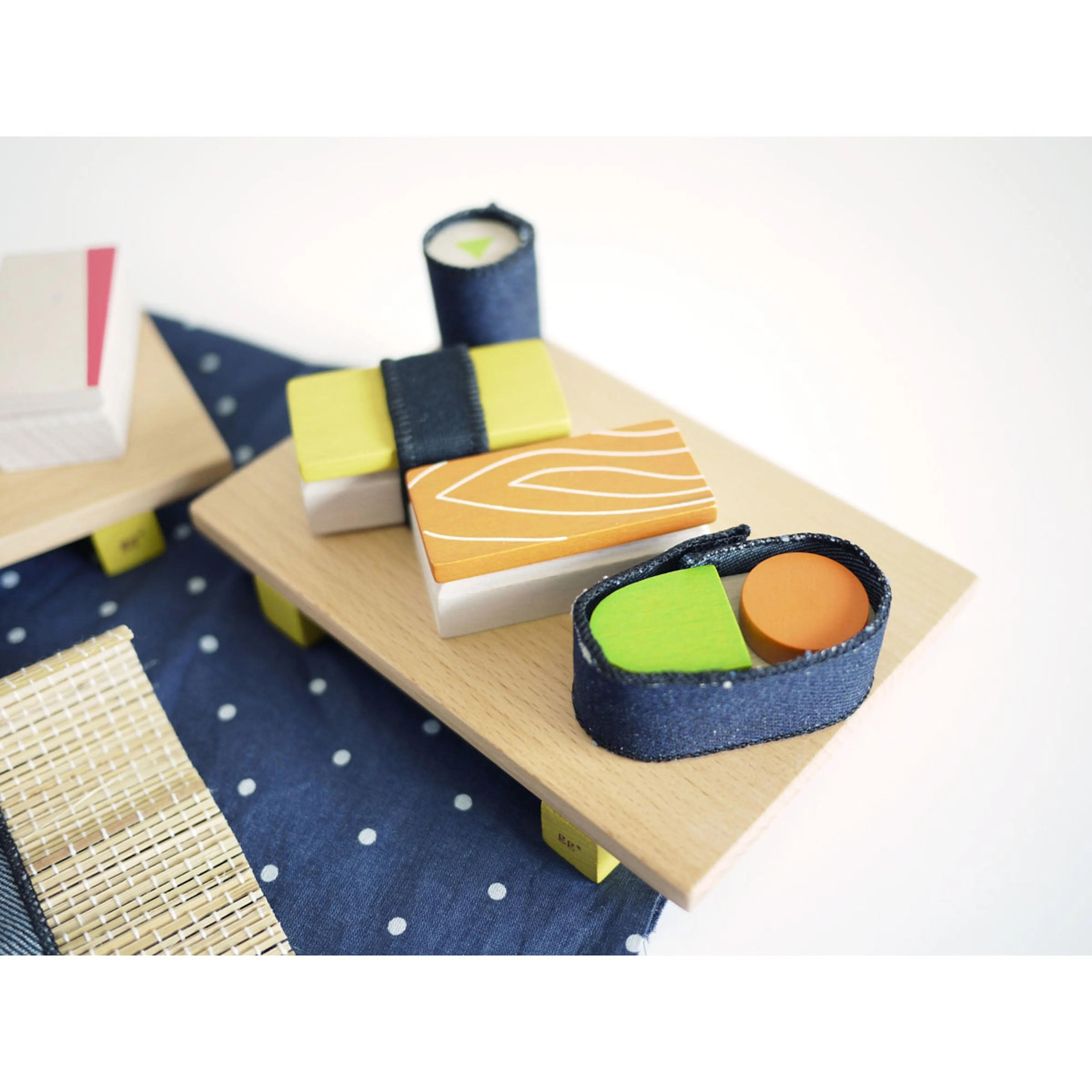 kiko  & gg* Sushi