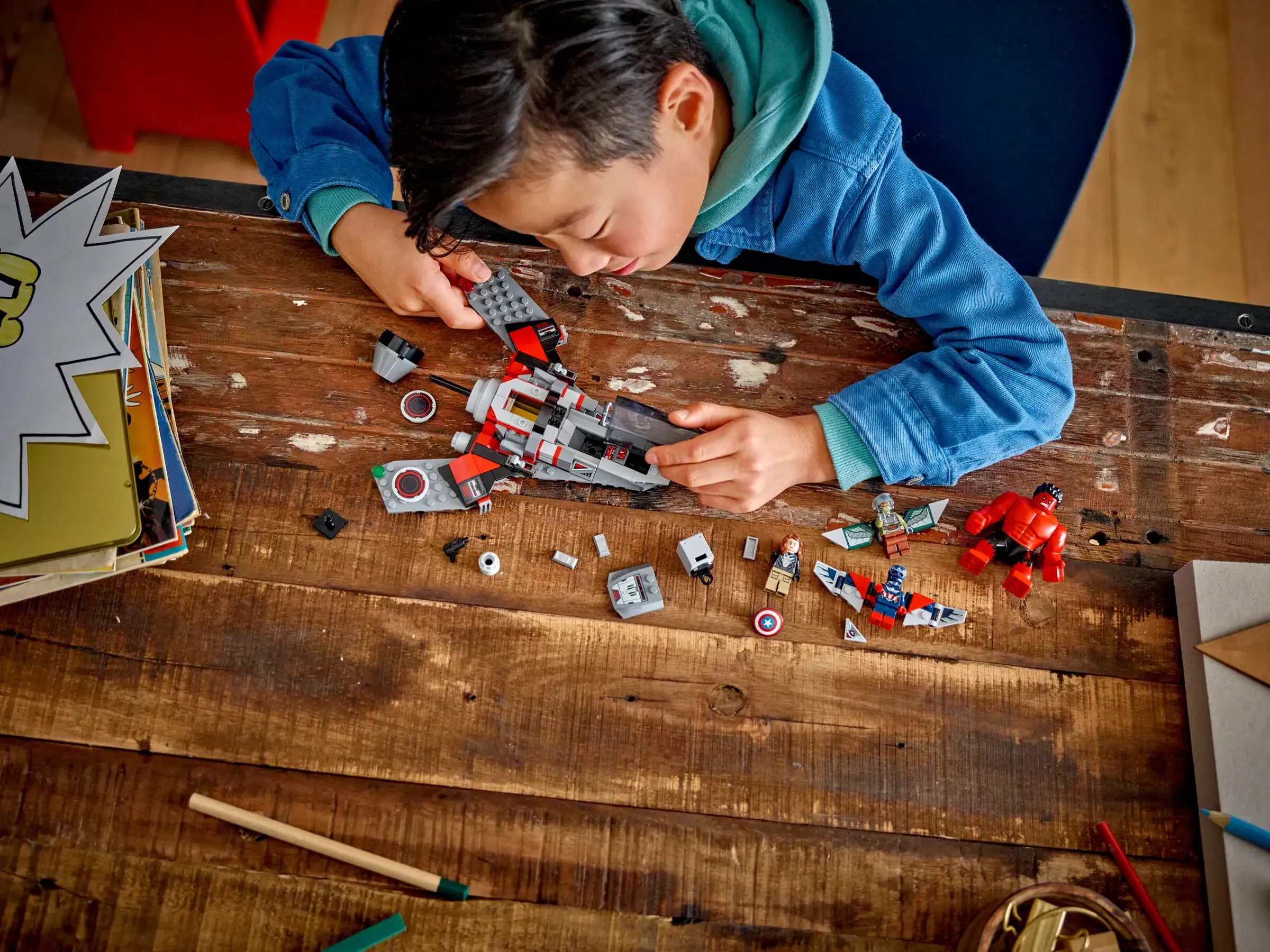 LEGO 76292 MARVEL Captain America vs. Red Hulk Battle