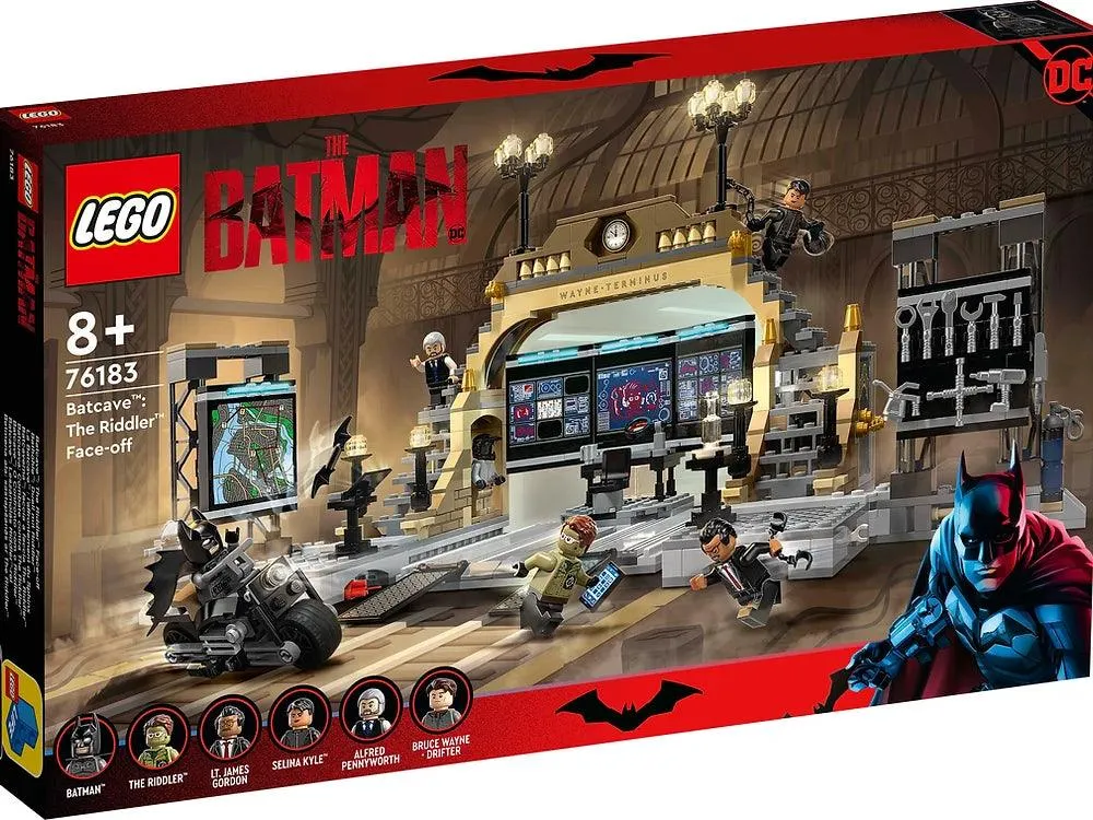 LEGO BATMAN 76183 Batcave The Riddler Face-off
