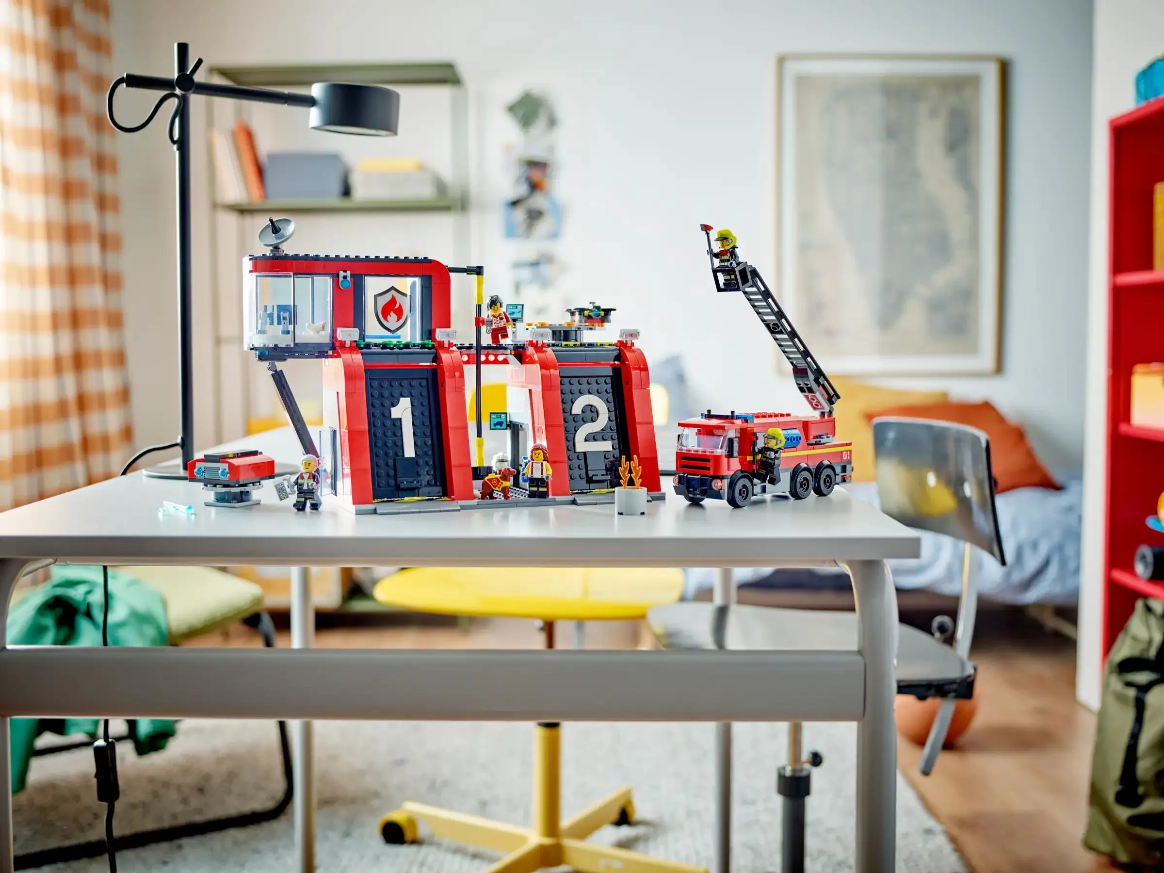 LEGO CITY 60414 Fire Station with Fire Truck