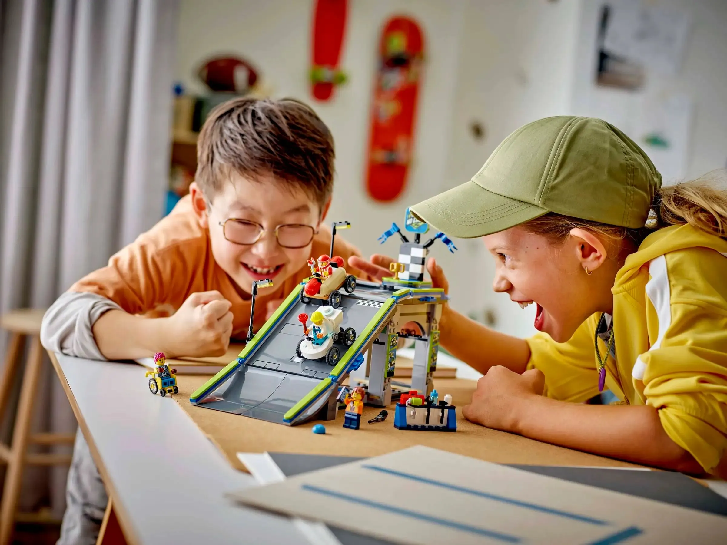 LEGO CITY 60460 No Limits: Race Car Ramp Track