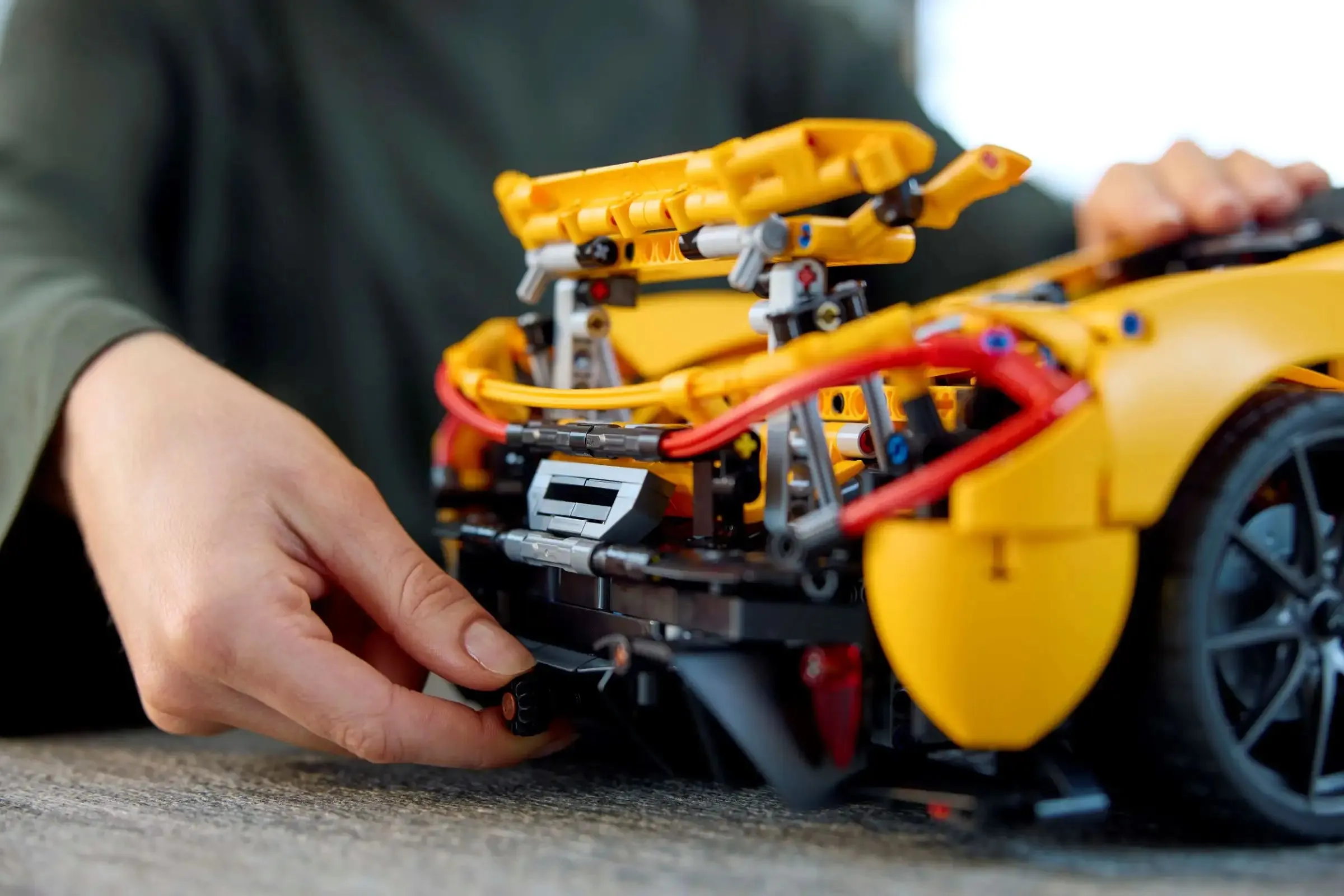 LEGO TECHNIC 42172 McLaren P1
