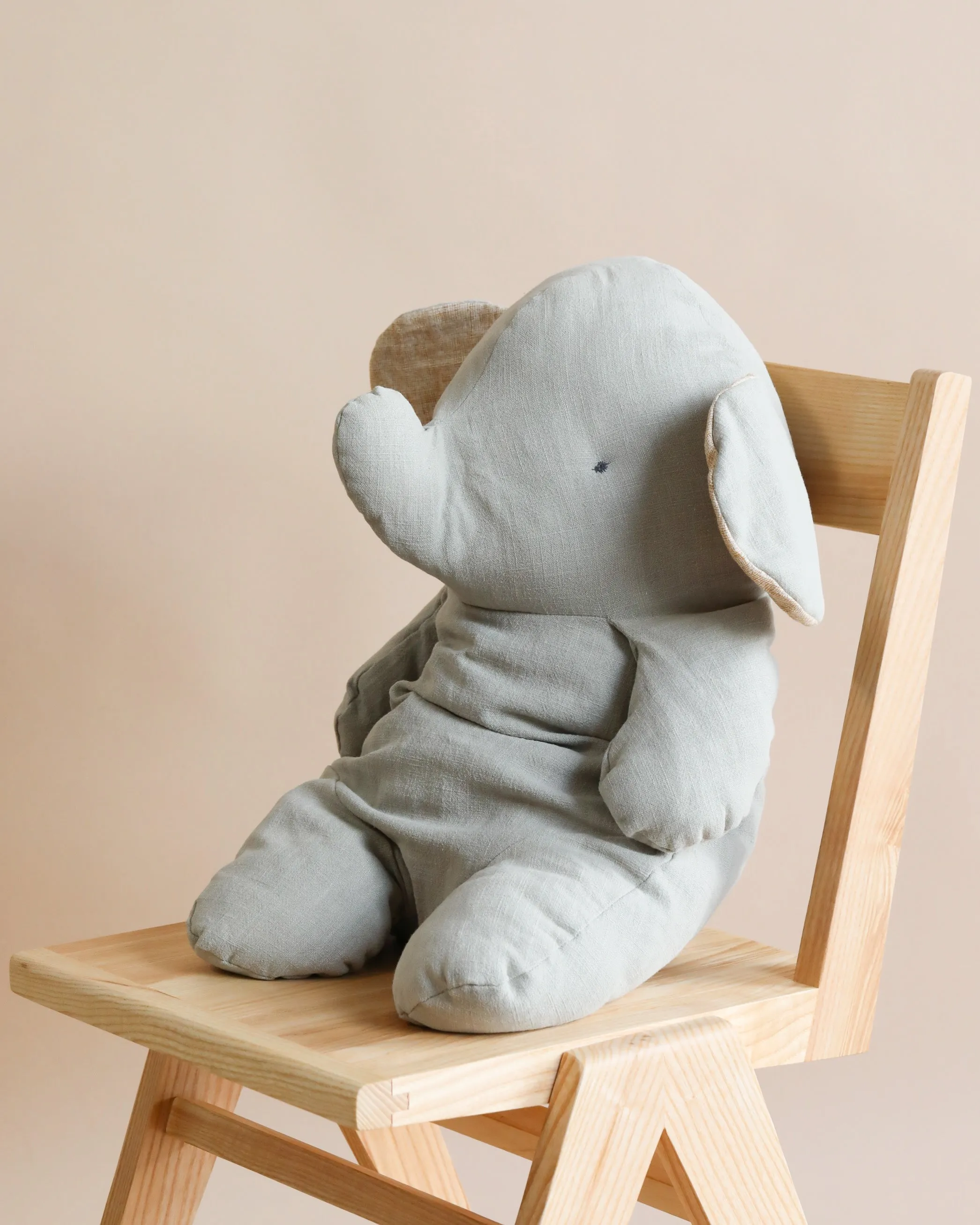 Maileg Big Grey Elephant Odin Parker