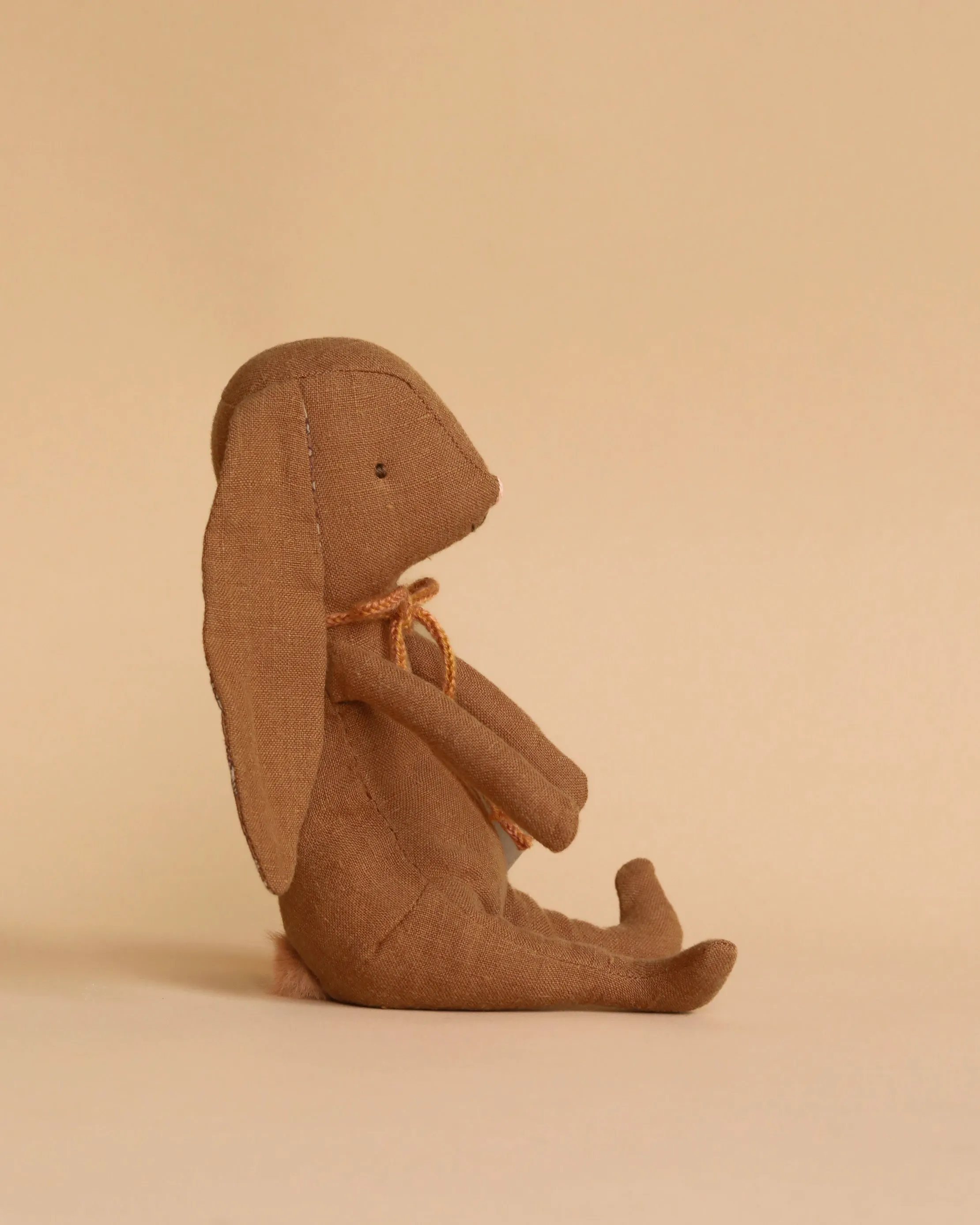 Maileg Bunny - Chocolate Brown Odin Parker