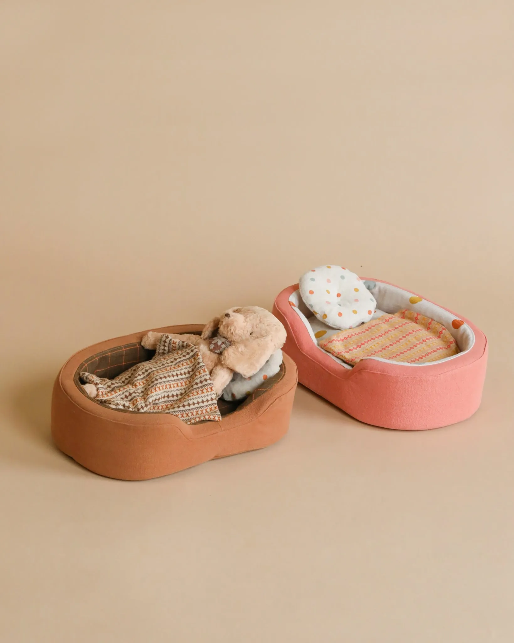Maileg Cozy Dog or Cat Bed Odin Parker