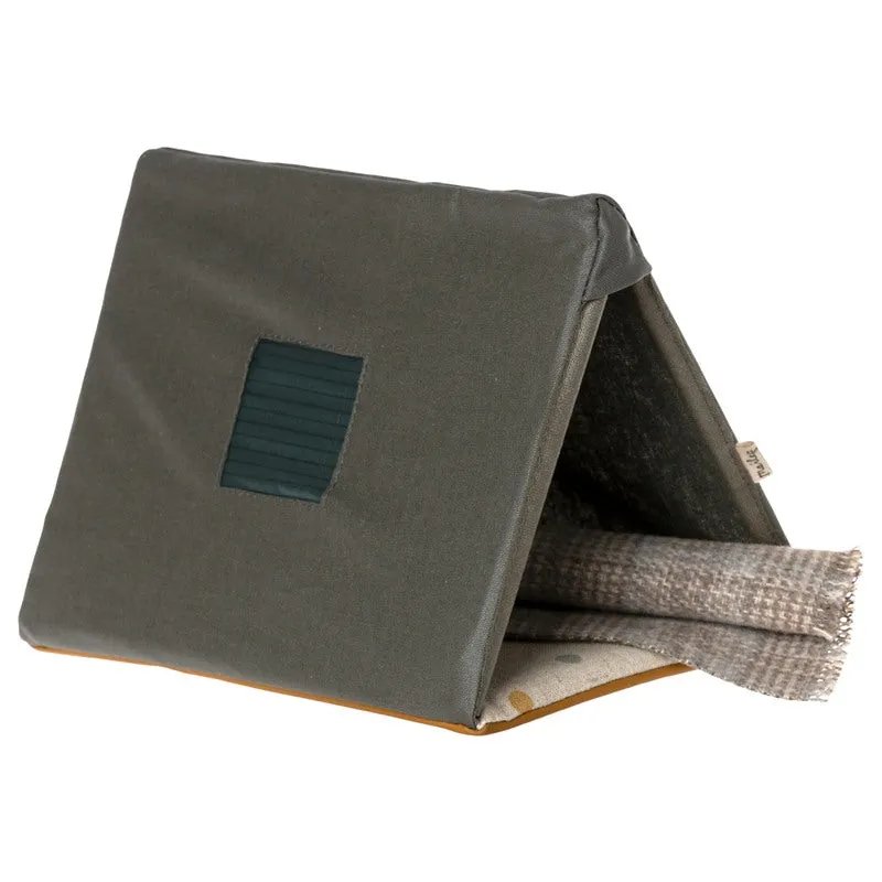 Maileg | Happy Camper Single Tent for Mouse 2023