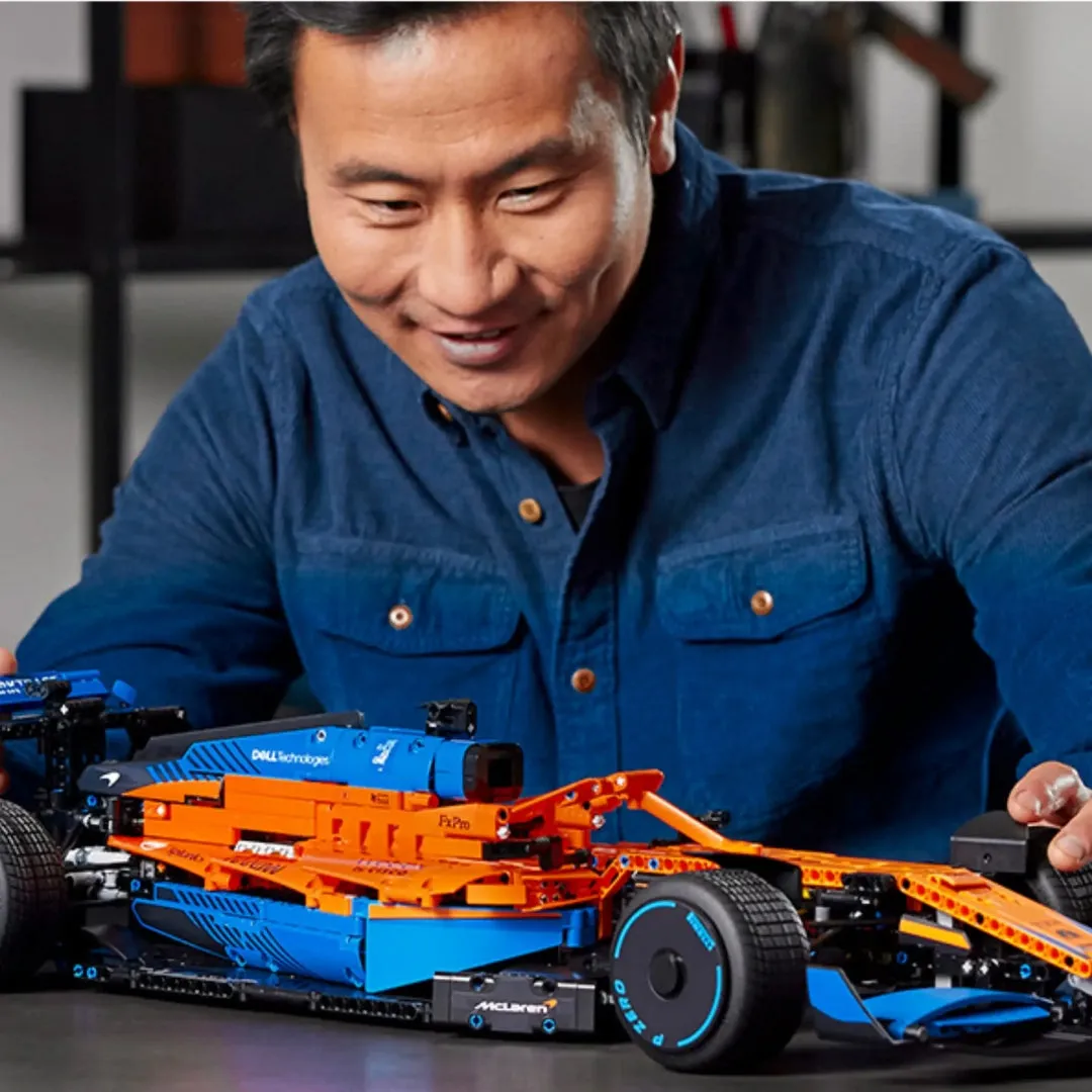 McLaren Formula 1 Race Car by LEGO