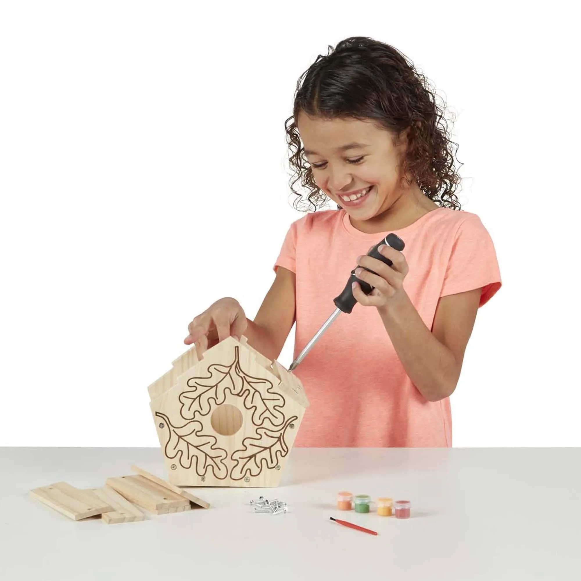 Melissa & Doug 13101 Created by Me! Birdhouse Wooden Craft Kit