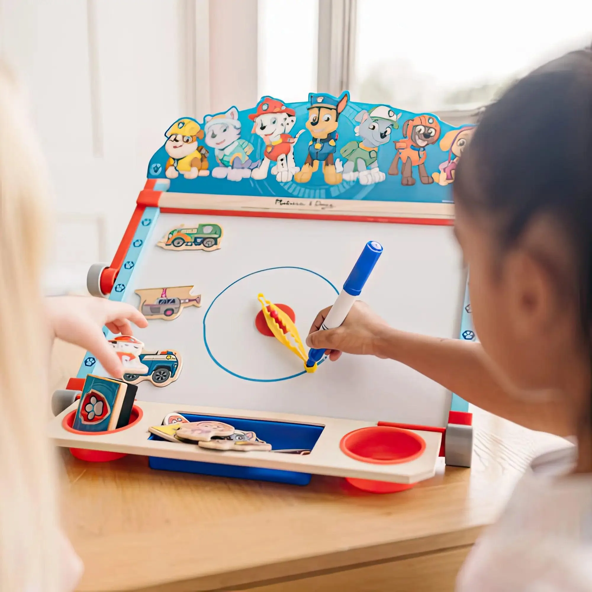 Melissa & Doug Paw Patrol Tabletop Art Center