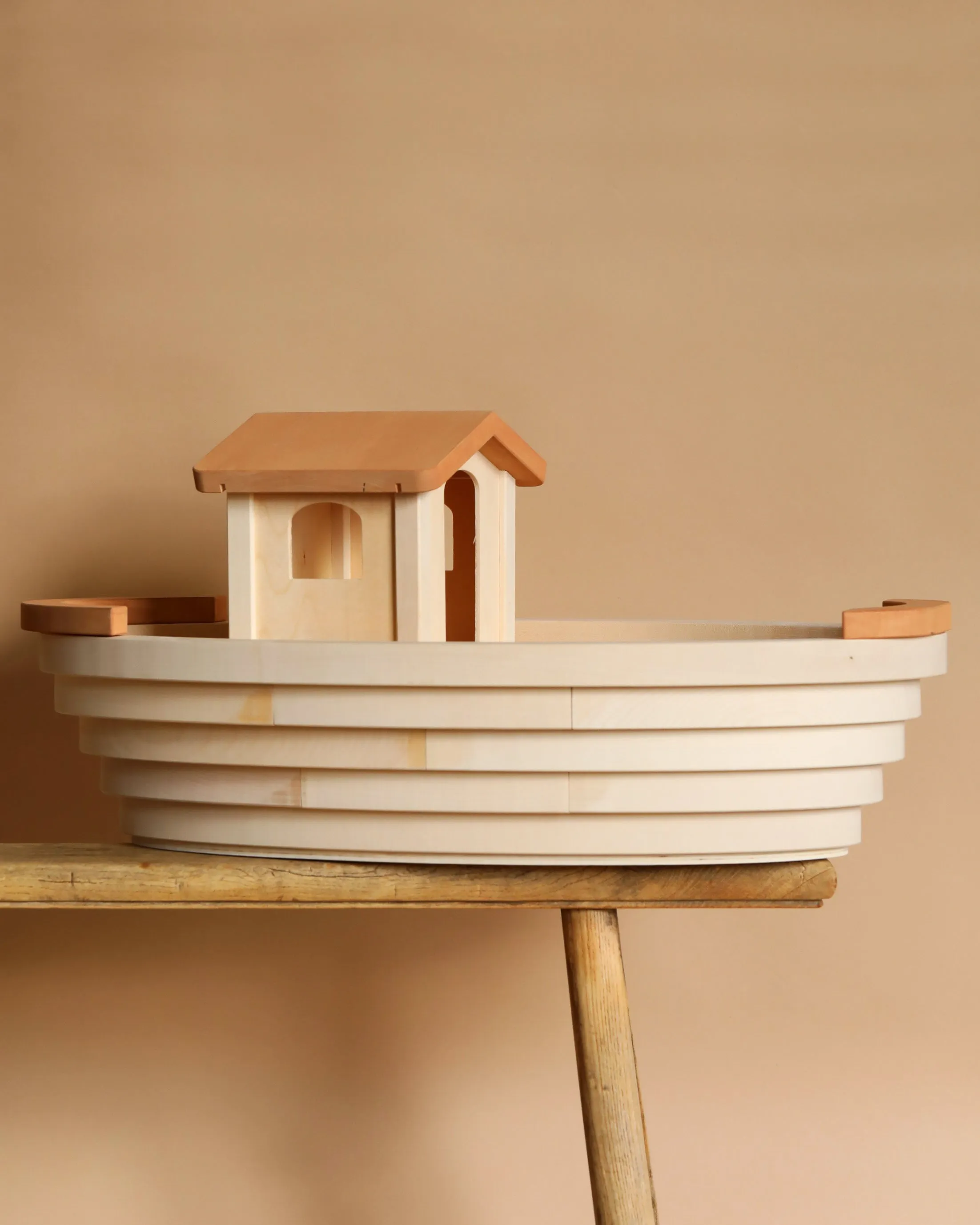Noah's Ark With Animals Odin Parker