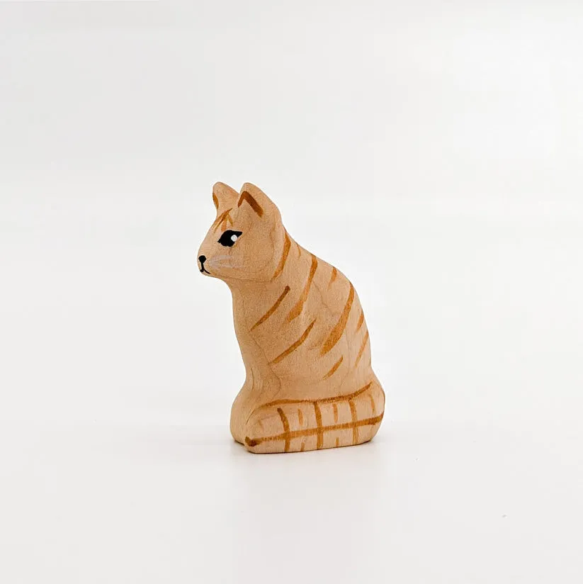 NOM Handcrafted | Cat Sitting