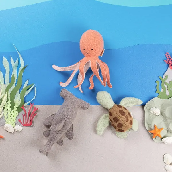 Olli Ella | Holdie Marine Animals