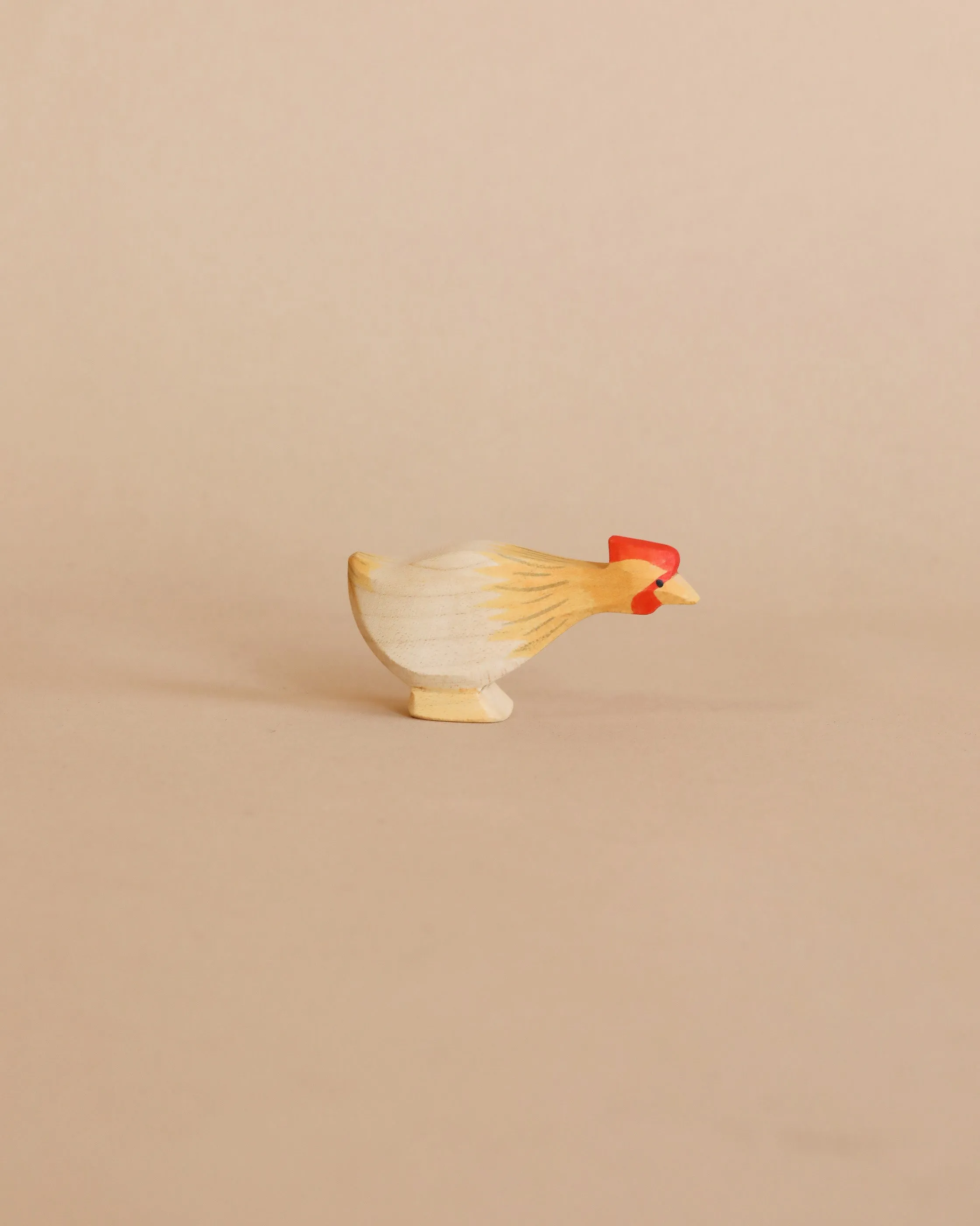 Ostheimer Long Neck Hen - Ochre Odin Parker