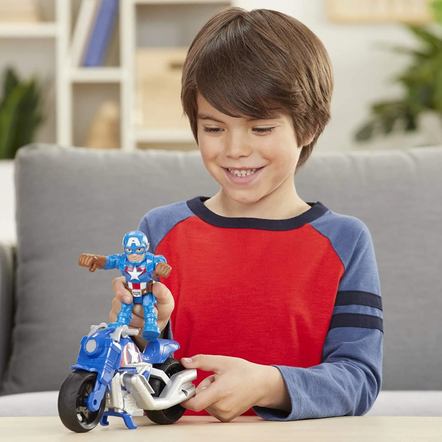 Playskool E6262ES0 Heroes Marvel Super Hero Adventures Captain America