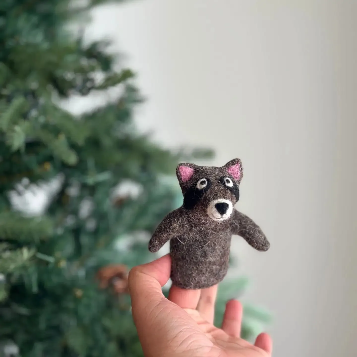 Raccoon Finger Puppet Odin Parker