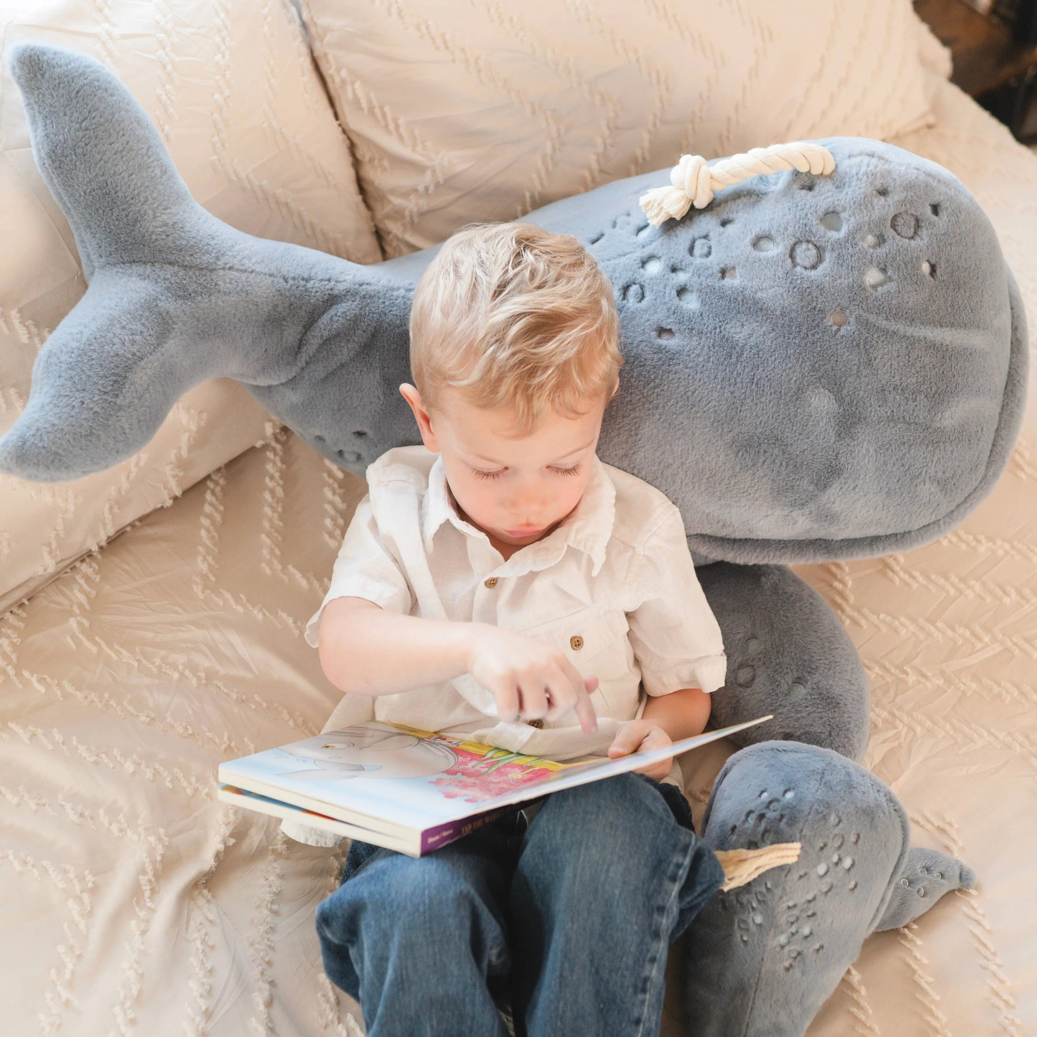 Ride-On Whale Pouf Odin Parker