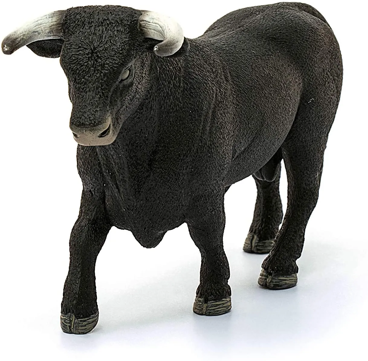 Schleich 13875 Black Bull