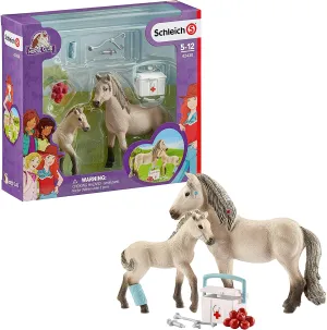 Schleich 42430 Horse Club Hannah’s First-aid kit