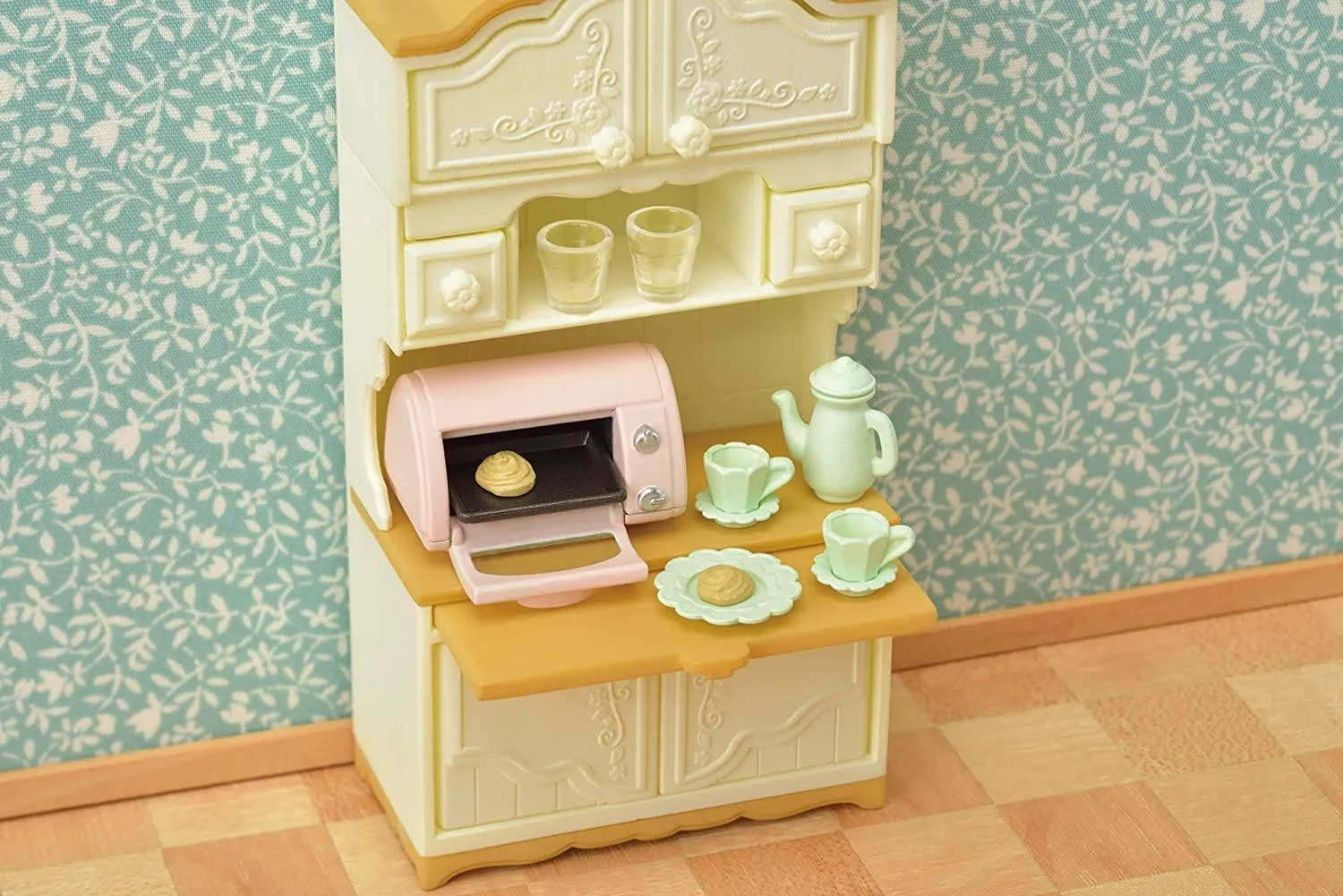Sylvanian Families 5340 Dining Room Set, Multicolor