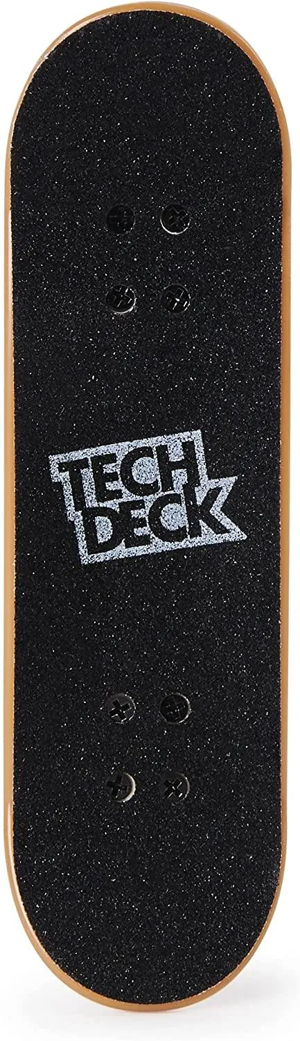 Tech Deck 96 mm Fingerboards Ultra DLX 4-Pack (Assorted)