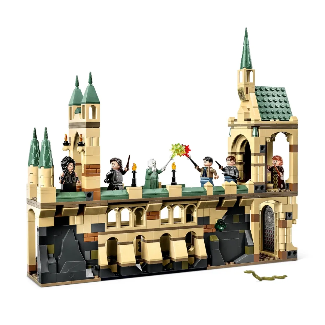 The Battle of Hogwarts by LEGO