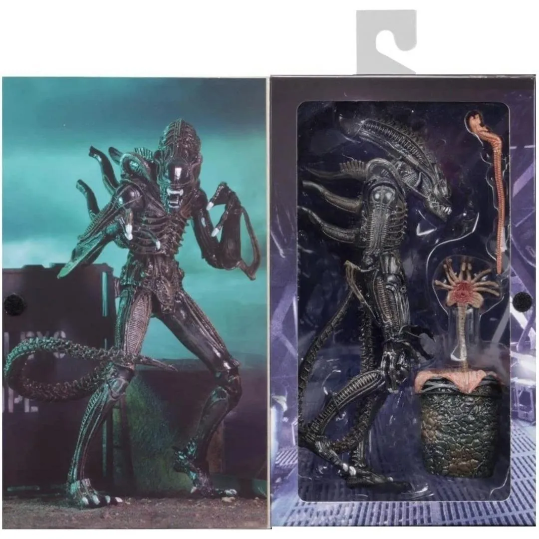 Ultimate Aliens Warriors (1986) Brown 7 Scale Action Figure by NECA