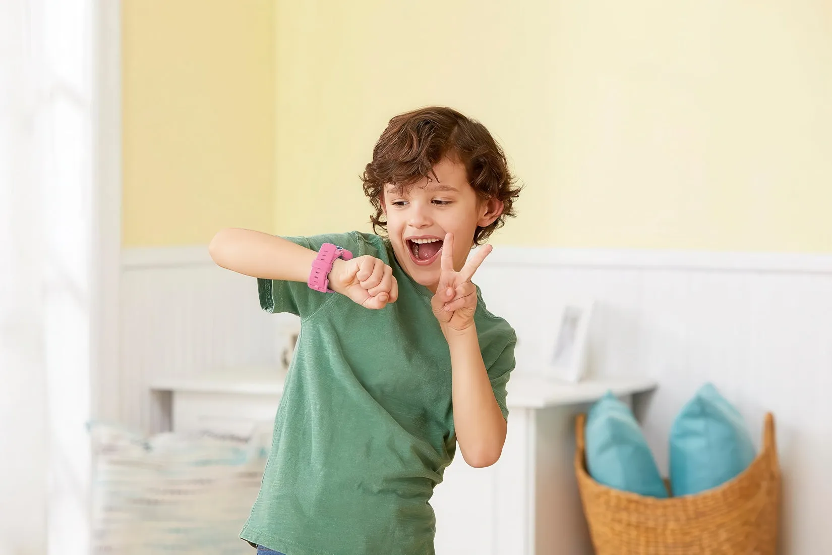 VTech KidiZoom Smart Watch MAX Pink
