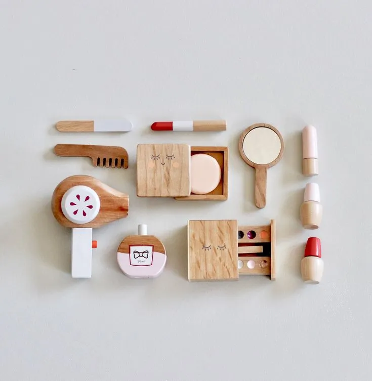 Wooden Beauty Kit Odin Parker