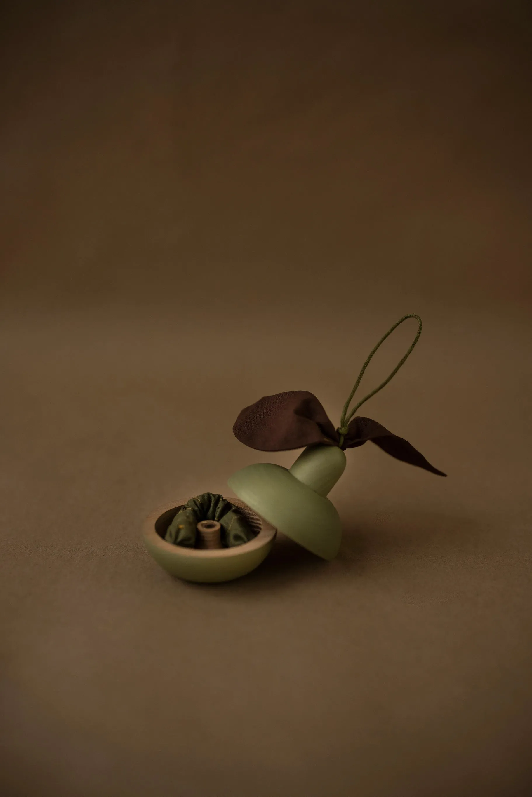 Wooden Pear & Little Friend Odin Parker